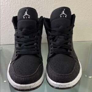 Air Jordan 1 Mid Crater DM3529-001 size 11 men’s